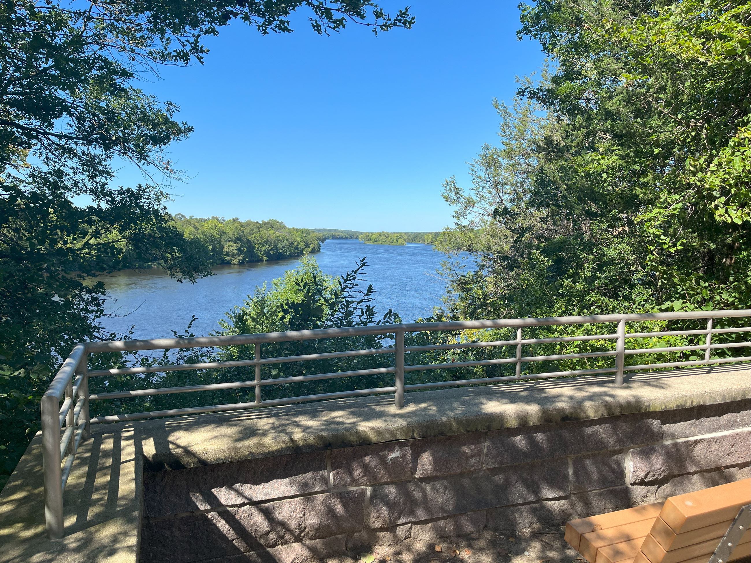 Railing Overlooking the Mississippi River (JPG)